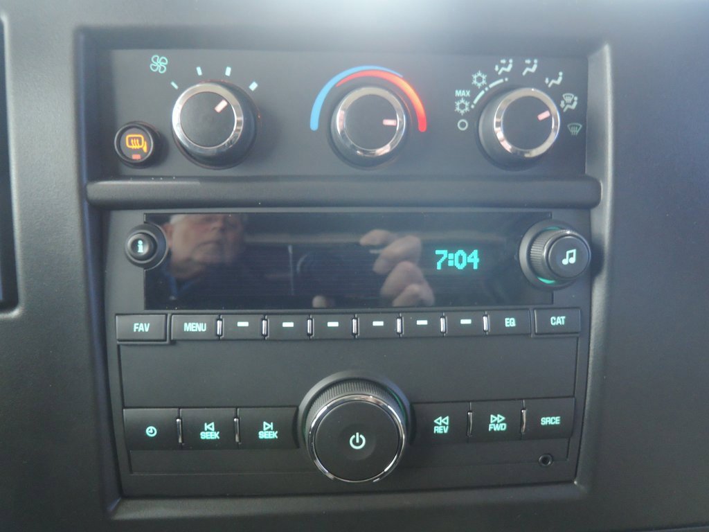 New 2026 Chevrolet Express 2500 Work Van w/ Driver Convenience Package image 16