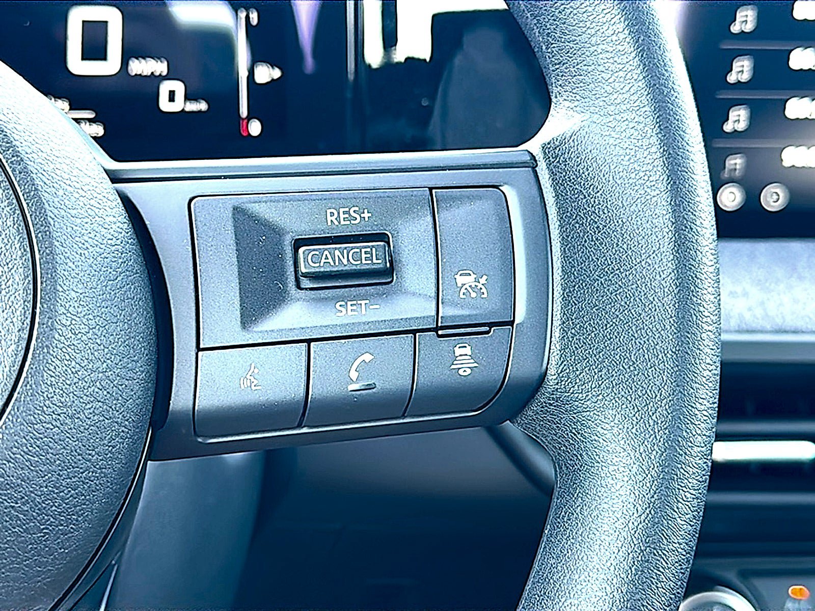 New 2027 Nissan Kicks S FWD image 18