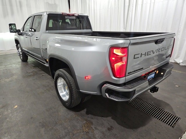 Certified 2024 Chevrolet Silverado 3500 High Country w/ High Country Premium Package image 5