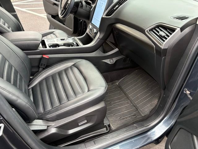 Used 2022 Ford Edge SEL w/ Convenience Package image 38