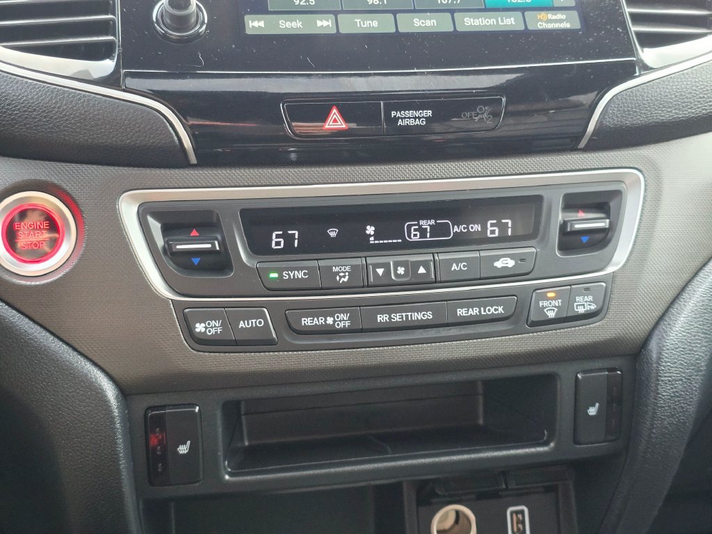 Used 2022 Honda Pilot TrailSport image 24