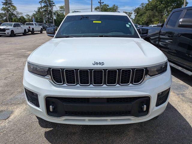 Used 2022 Jeep Grand Cherokee L Overland w/ Luxury Tech Group IV RWD image 2