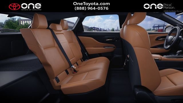 New 2026 Toyota Crown Signia AWD/4WD image 3
