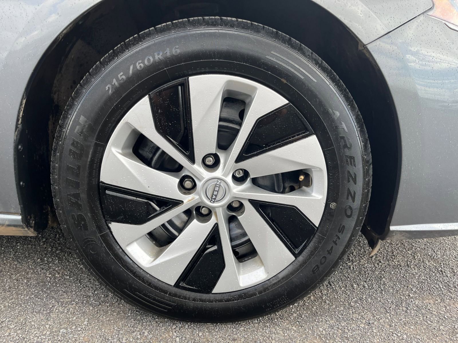 Used 2023 Nissan Altima 2.5 S FWD image 29