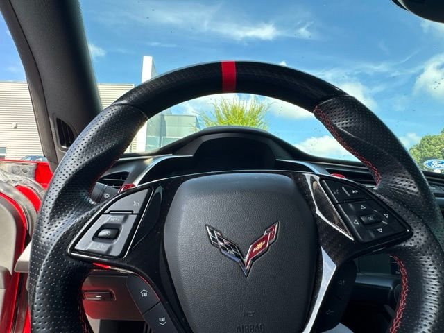Used 2017 Chevrolet Corvette Grand Sport w/ Grand Sport Heritage Package RWD image 17