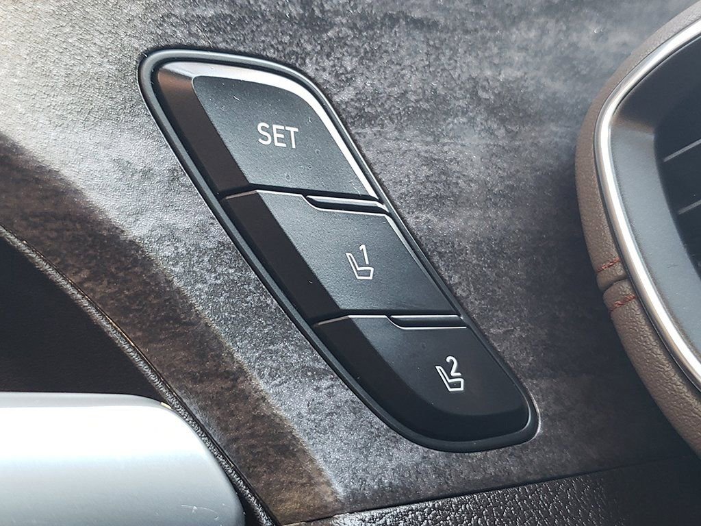 Used 2019 Hyundai Santa Fe AWD image 29