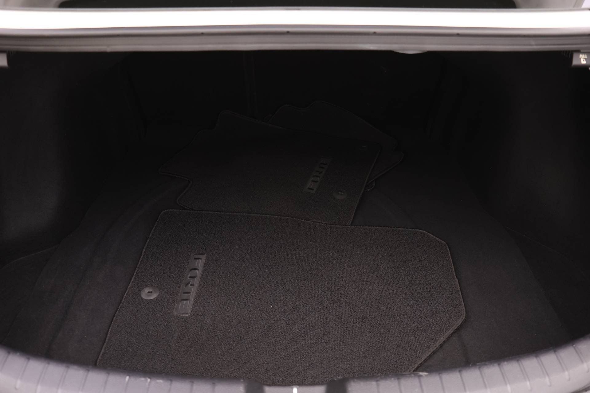 Used 2021 Kia Forte GT image 13