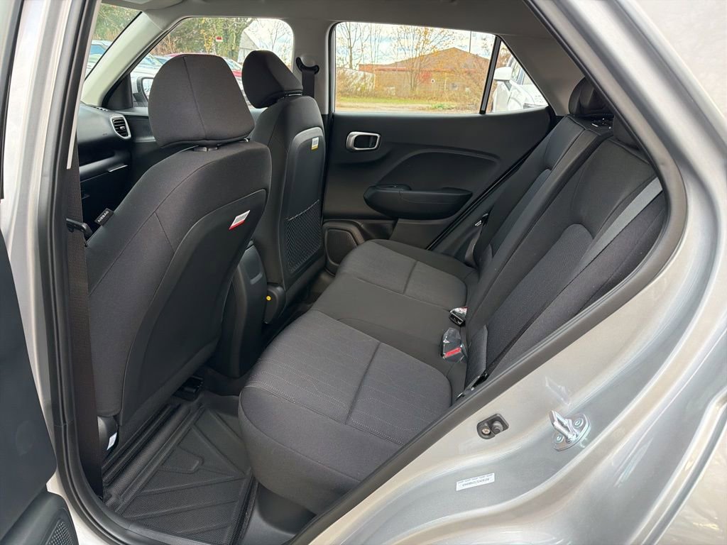 New 2026 Hyundai Venue SE image 14