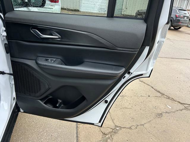 New 2025 Jeep Grand Cherokee Laredo X w/ Luxury Tech Group I image 20