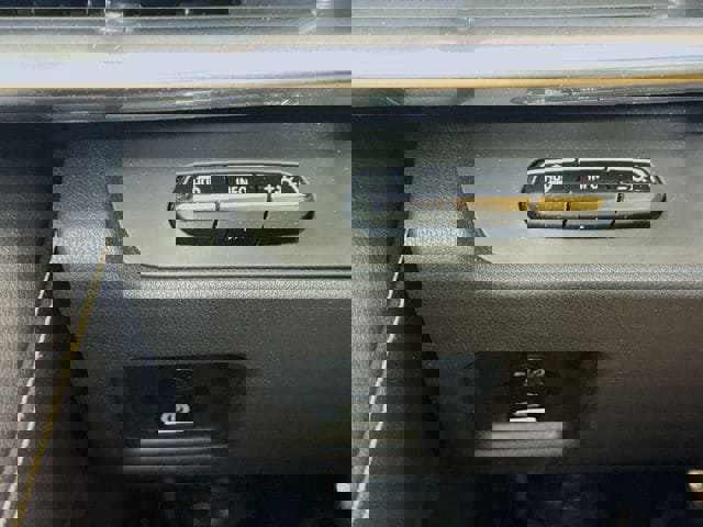 Used 2024 Chevrolet Corvette Z06 image 11