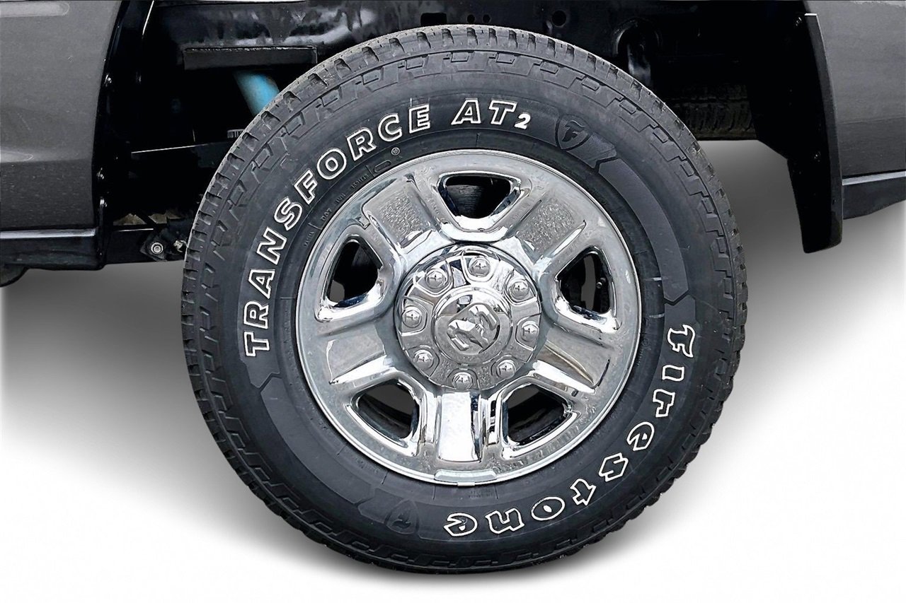 Certified 2024 RAM 2500 Tradesman w/ Chrome Appearance Group image 32