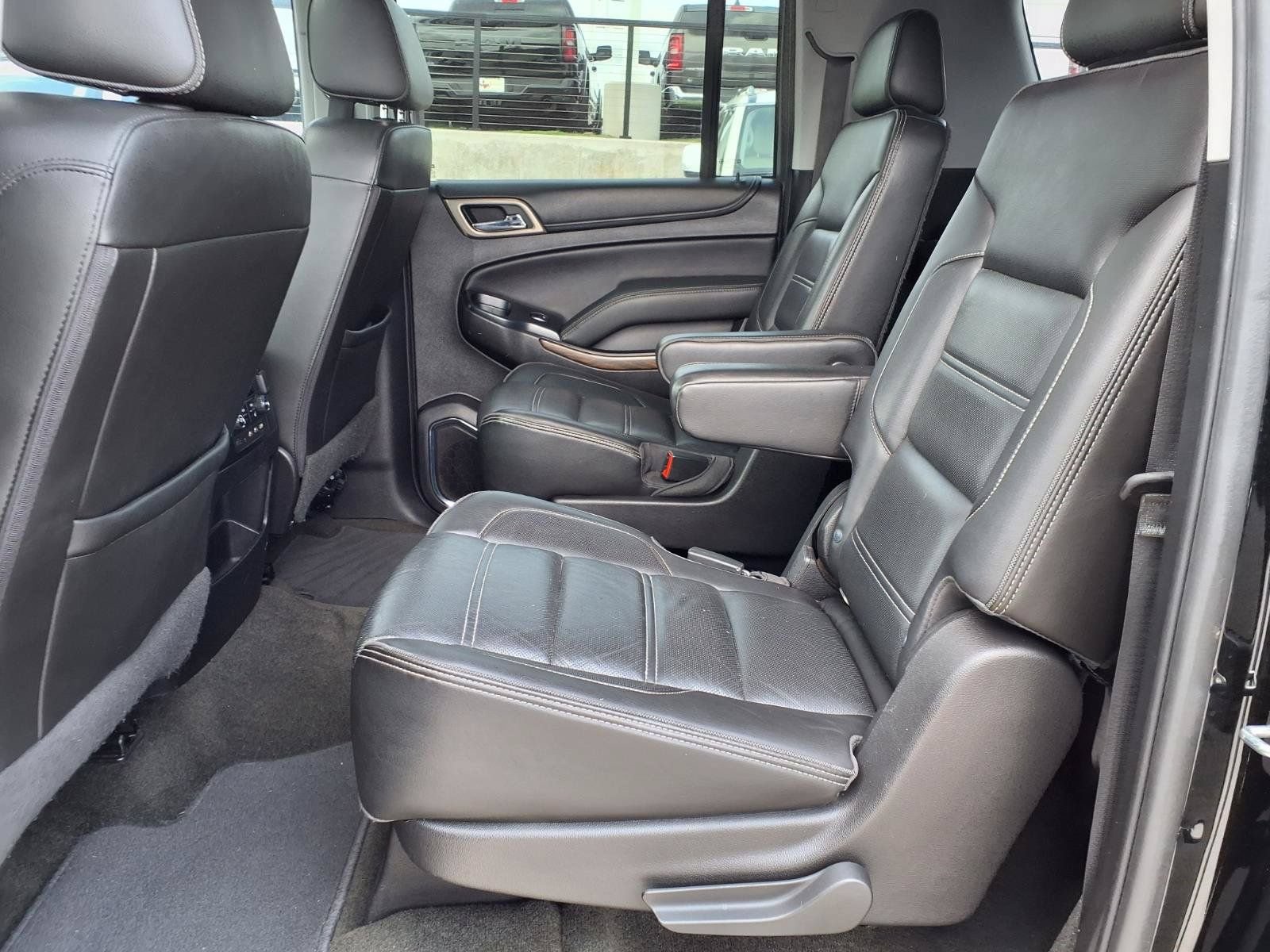 Used 2018 GMC Yukon XL Denali w/ Denali Ultimate Package RWD image 17