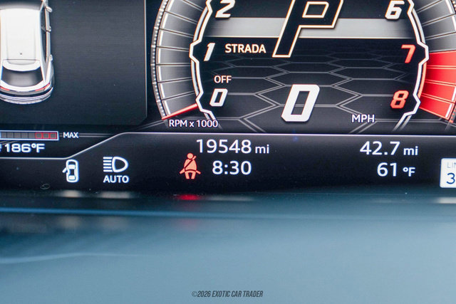 Used 2021 Lamborghini Urus image 52