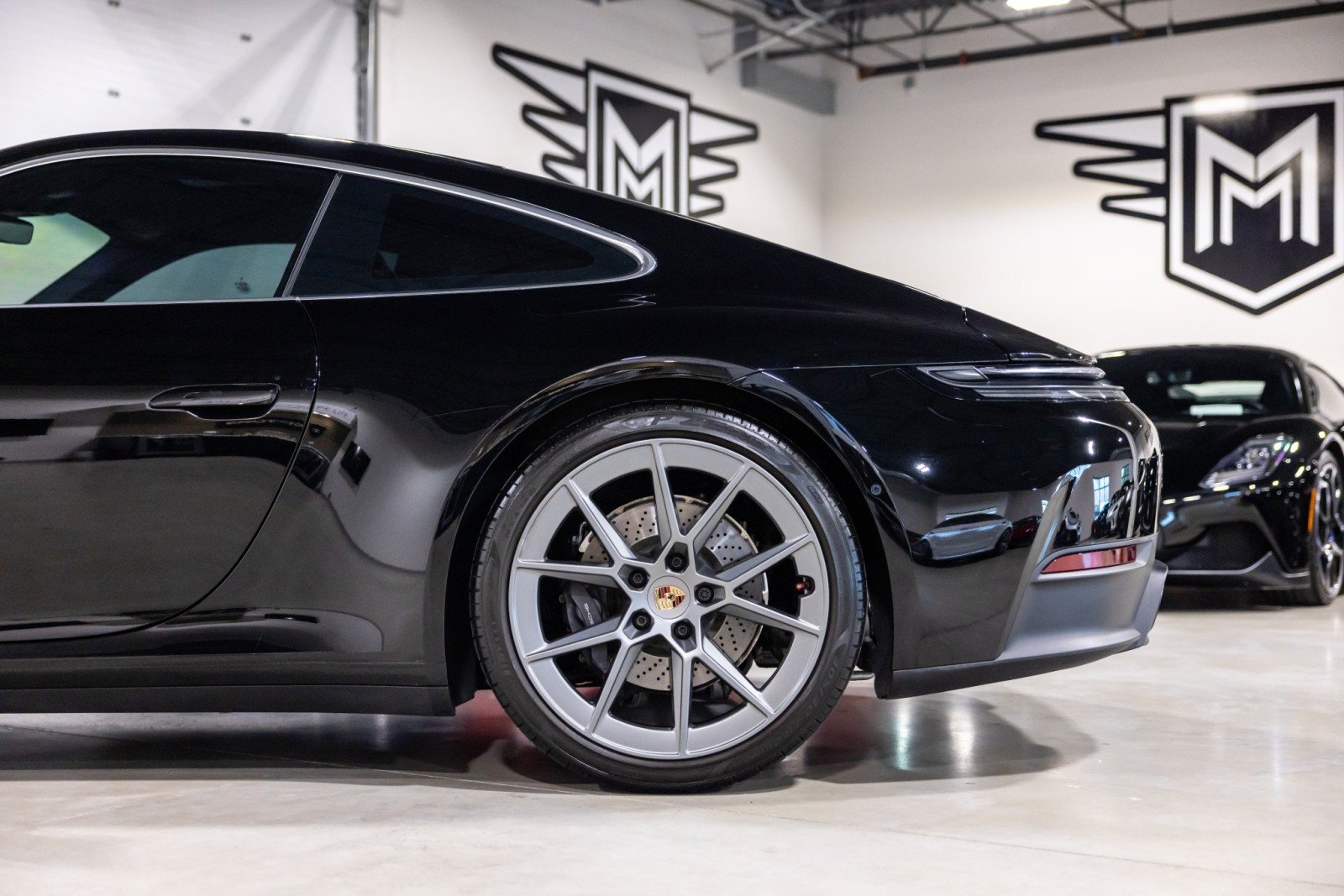 Used 2025 Porsche 911 Carrera RWD image 15