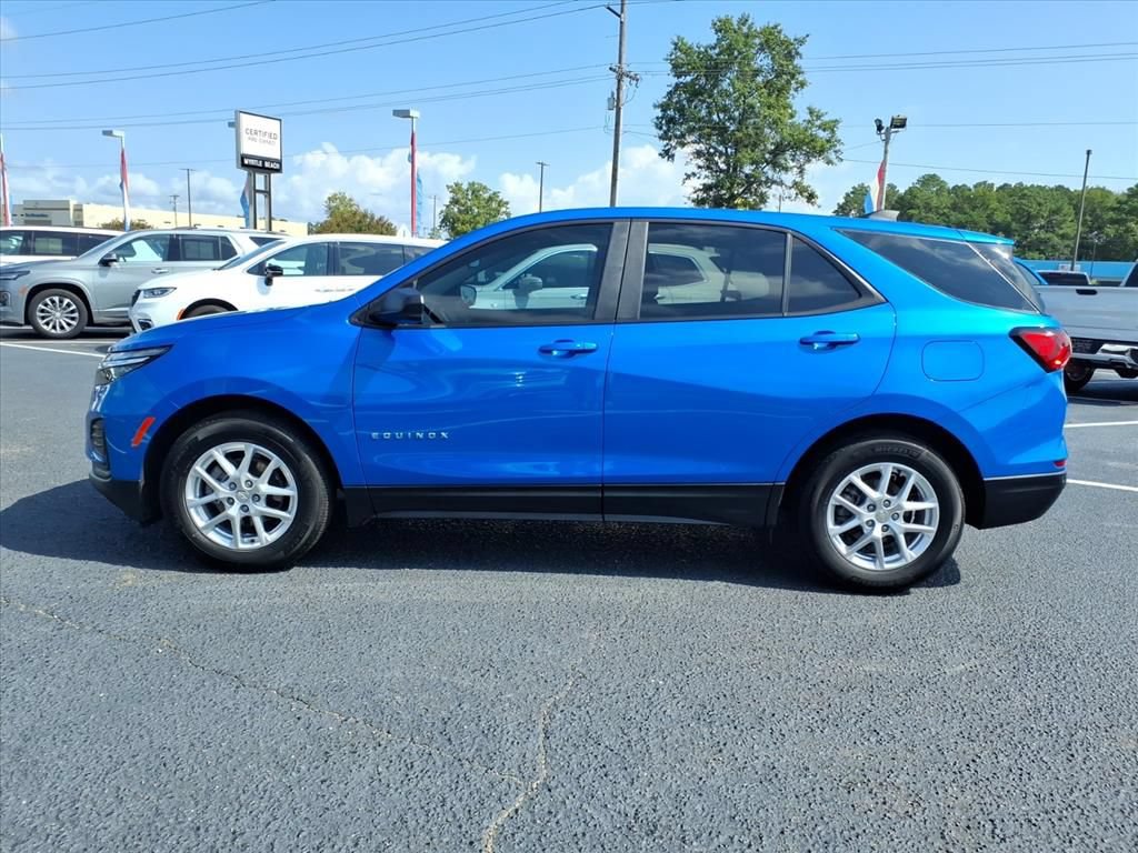 Used 2024 Chevrolet Equinox LS w/ LS Convenience Package FWD image 6