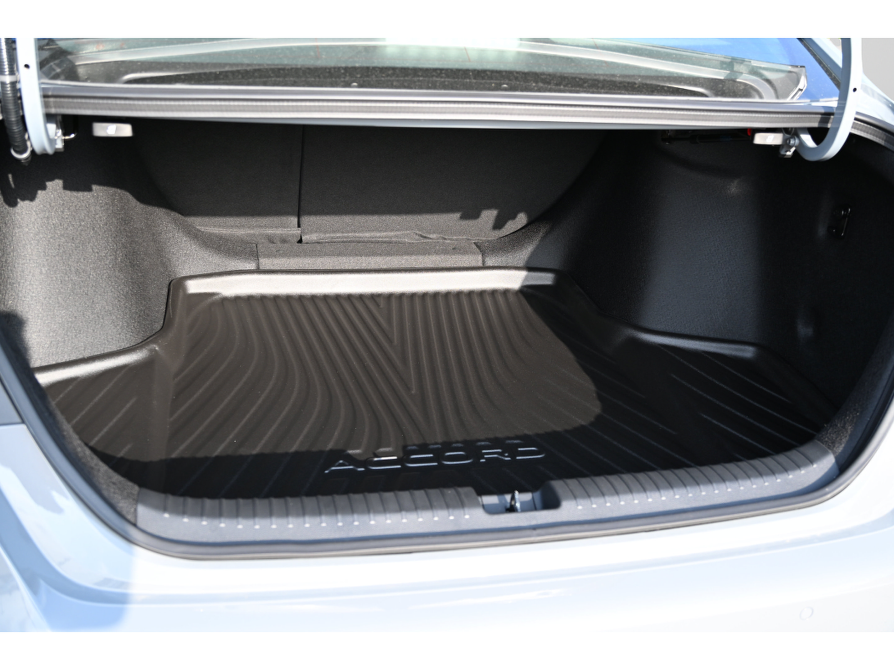 New 2026 Honda Accord EX-L image 13