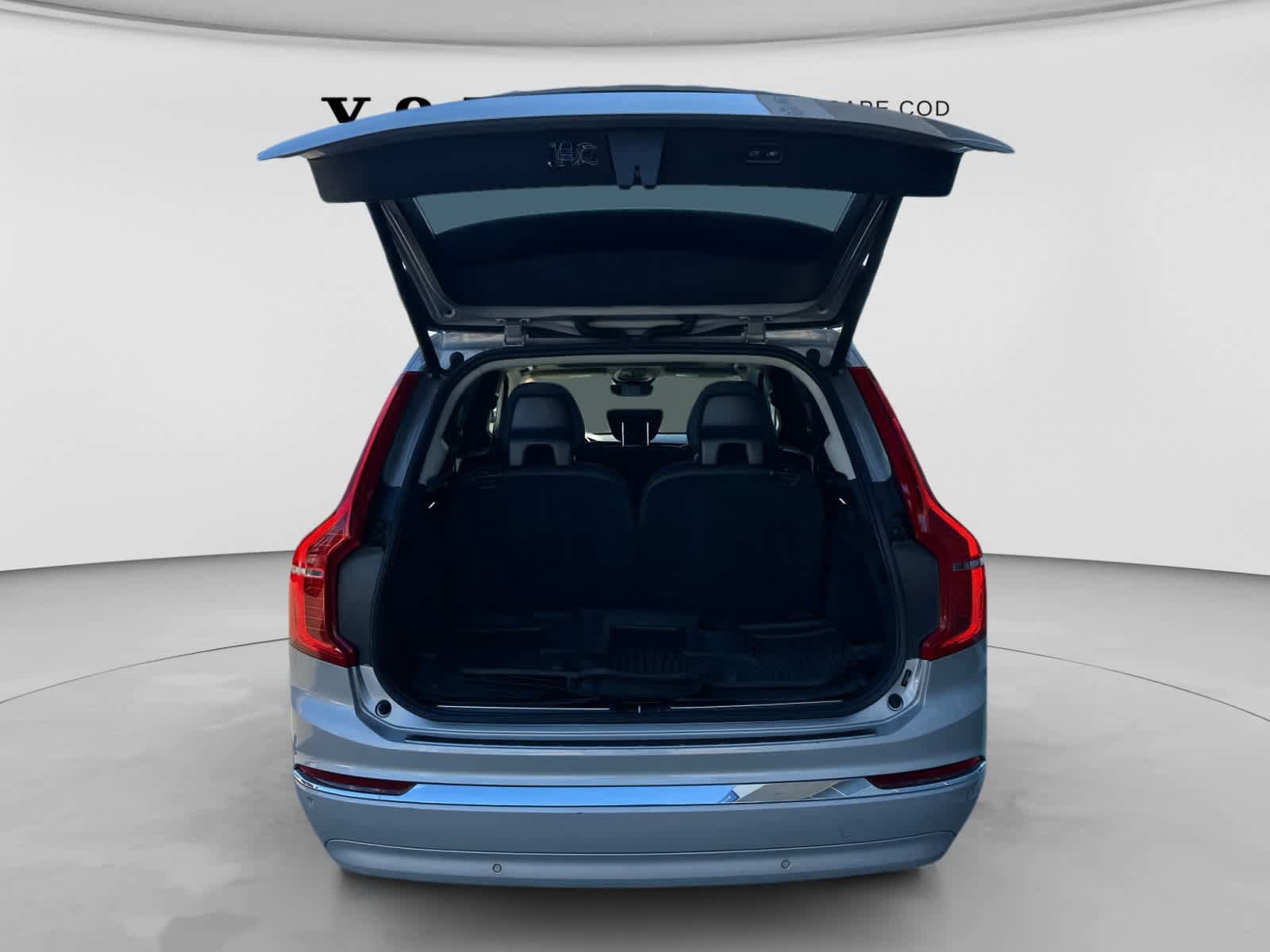 Used 2023 Volvo XC90 B5 Plus w/ Protection Package Premier AWD/4WD image 32