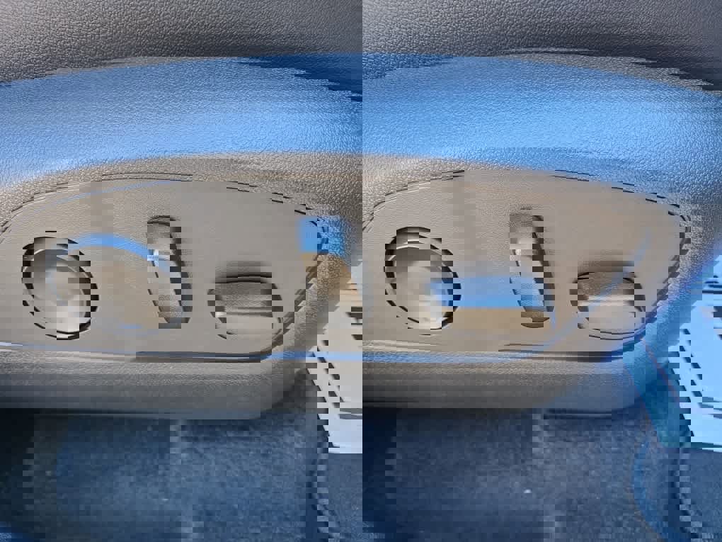 New 2026 Chevrolet Traverse RS image 44