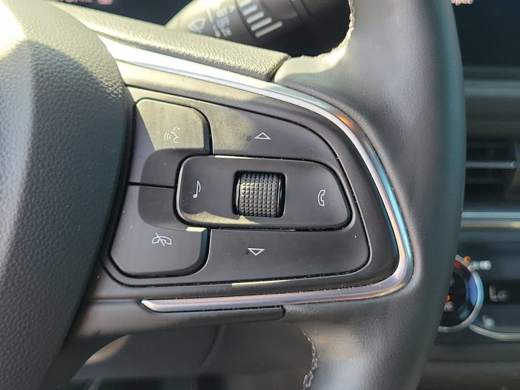 Used 2024 Buick Envista Preferred w/ Convenience I Package FWD image 27