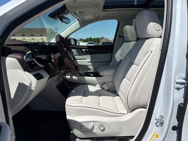 New 2026 Buick Enclave Avenir w/ Super Cruise Package AWD/4WD image 11