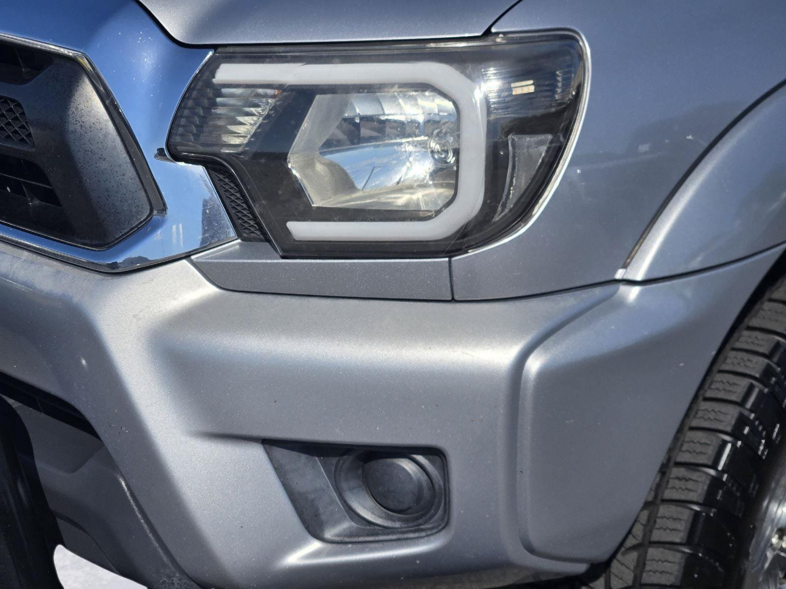 Used 2014 Toyota Tacoma PreRunner w/ SR5 Package RWD image 10