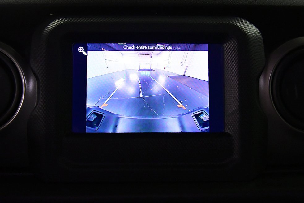 Used 2021 Jeep Gladiator Sport image 19