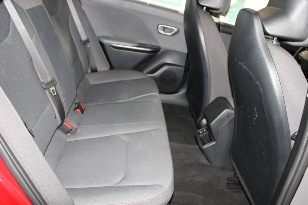 Used 2025 Kia K4 FWD image 27