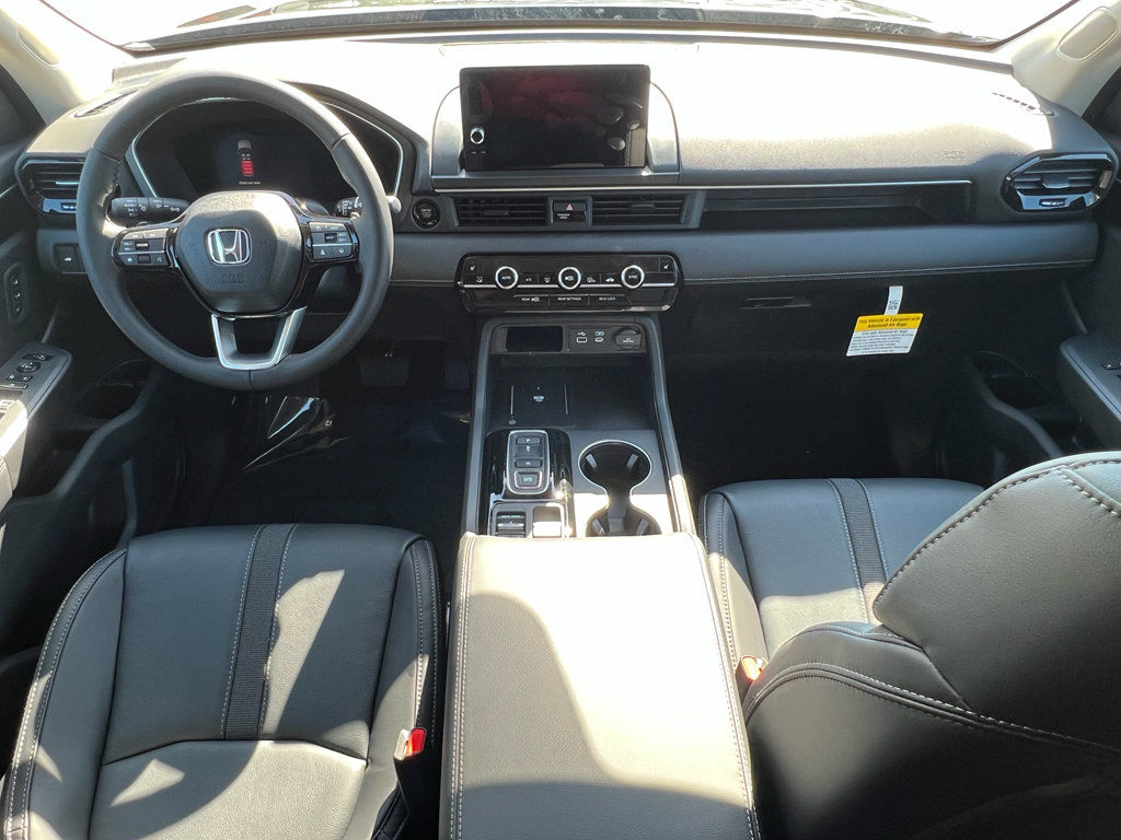 New 2025 Honda Pilot EX-L image 14