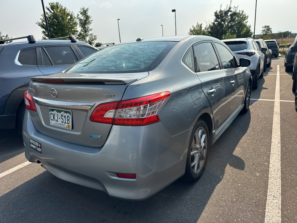 Used 2013 Nissan Sentra SR w/ Premium Pkg FWD image 4
