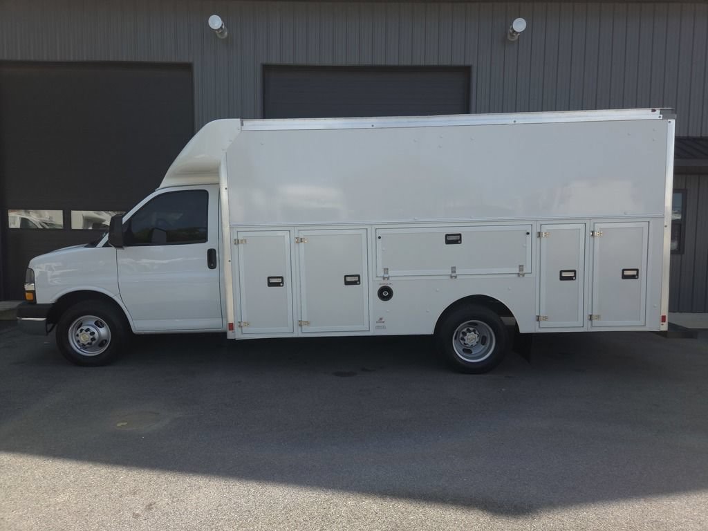 Used 2018 Chevrolet Express 3500 w/ Driver Convenience Package