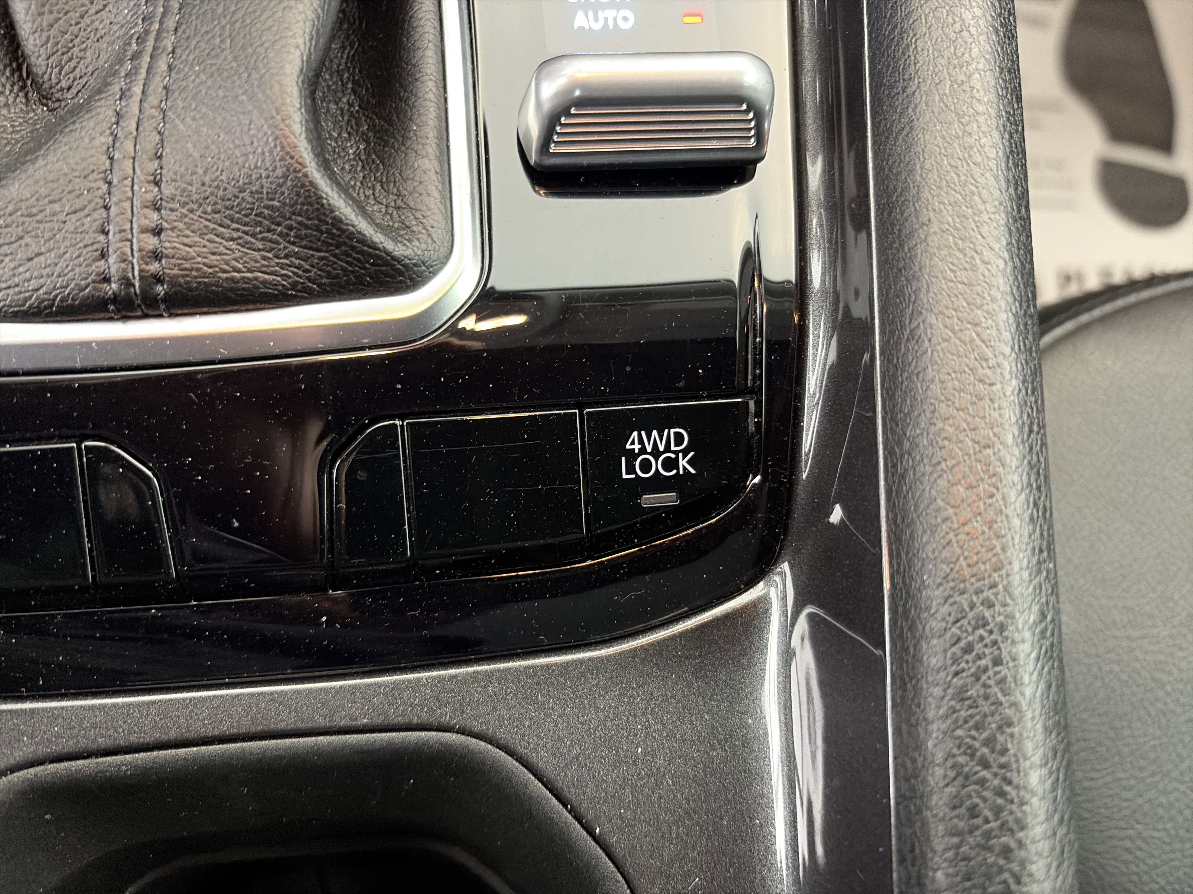 Used 2022 Jeep Compass Latitude AWD/4WD image 24