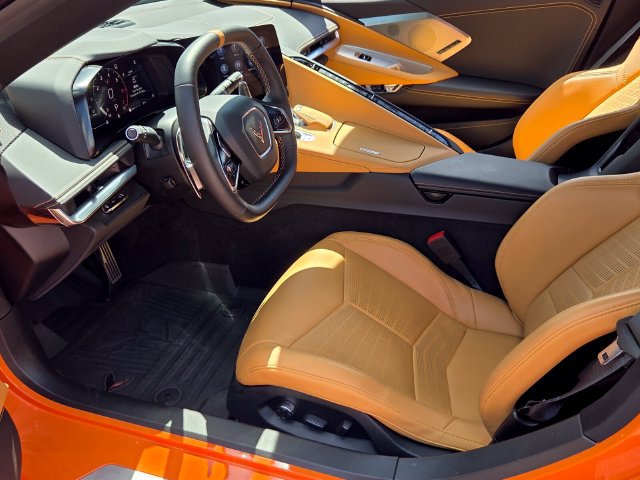 Used 2022 Chevrolet Corvette Stingray Preferred Cpe w/ Battery Protection Package RWD image 8