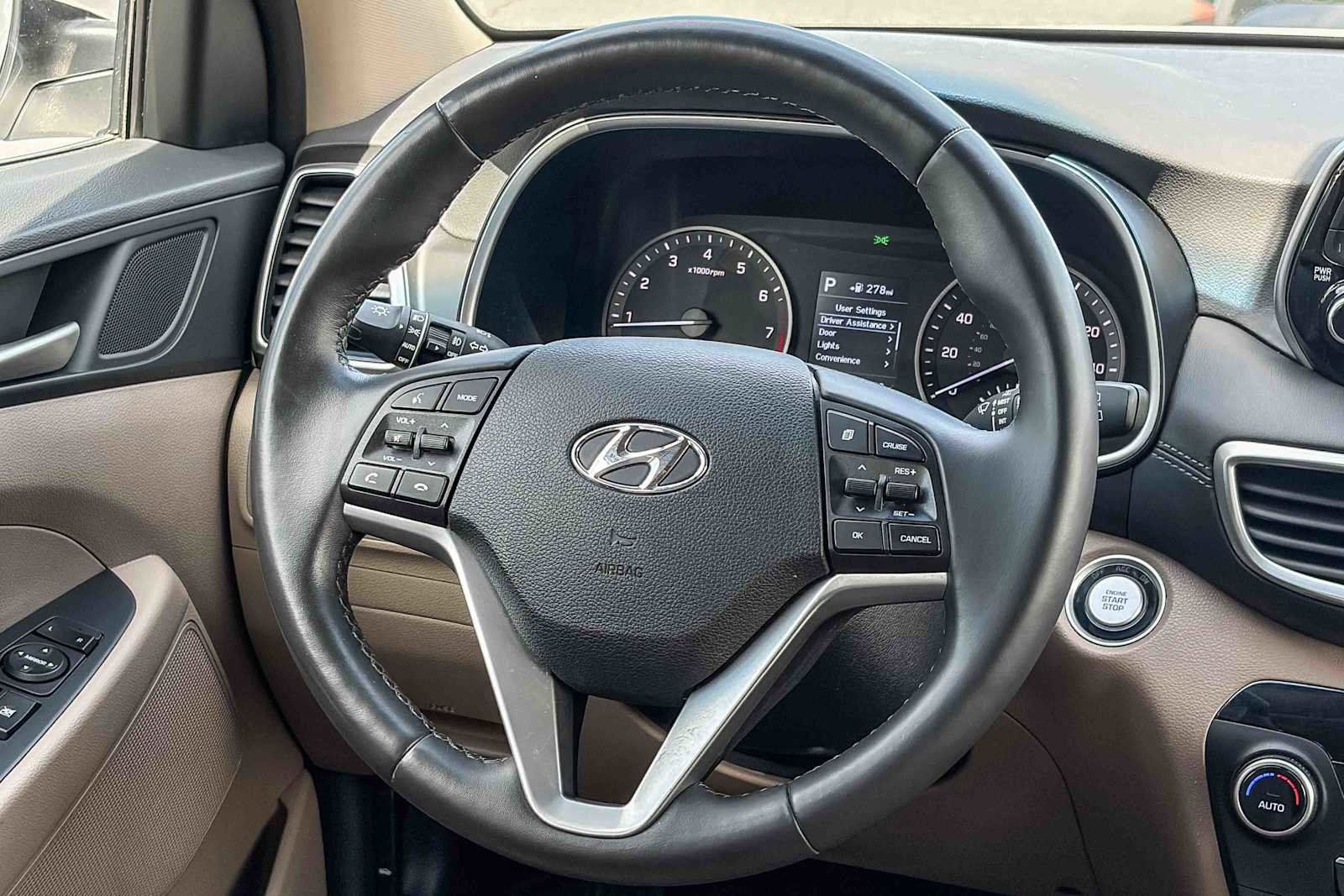 Used 2021 Hyundai Tucson Limited AWD/4WD image 14