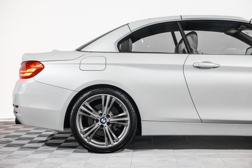 Used 2017 BMW 440i Convertible RWD image 5