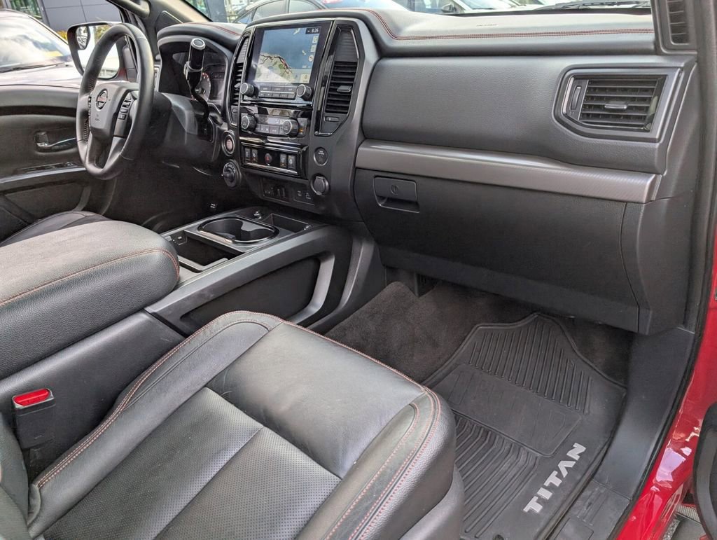 Used 2021 Nissan Titan PRO-4X w/ Pro-4x Convenience Package image 18