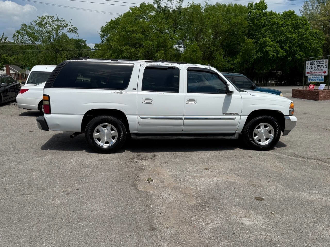 Used 2004 GMC Yukon XL SLT w/ Preferred Equipment Group RWD image 37