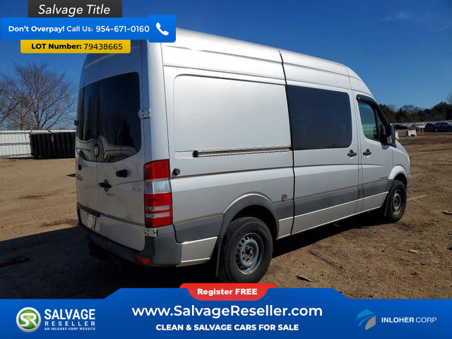 Used 2008 Dodge Sprinter 2500 RWD image 4