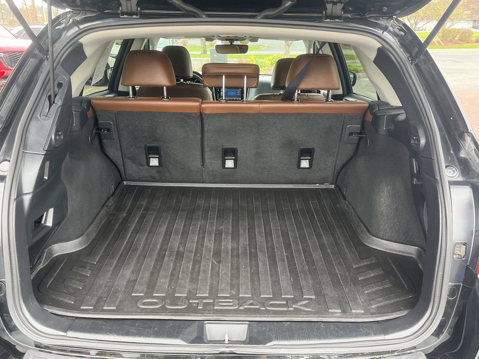 Used 2018 Subaru Outback 2.5i Touring AWD/4WD image 7