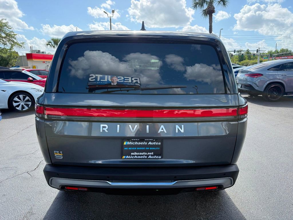 Used 2023 Rivian R1S Adventure image 6
