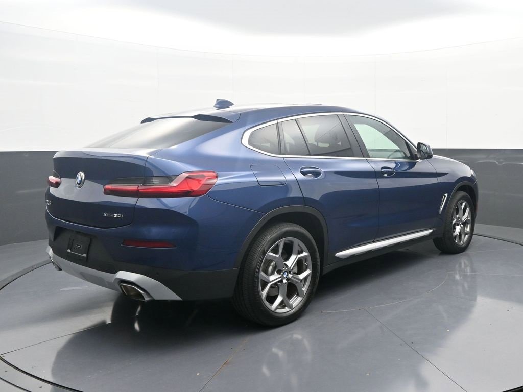 Used 2024 BMW X4 xDrive30i image 7