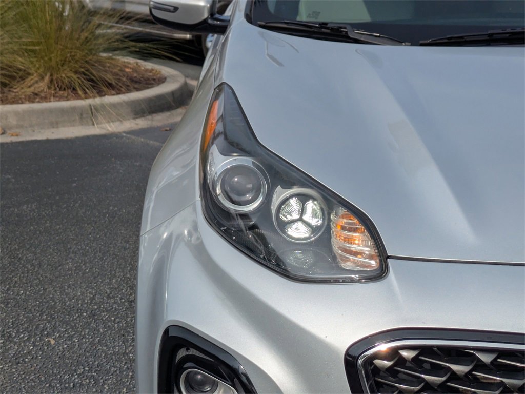 Used 2020 Kia Sportage EX w/ Option Group 15 image 10