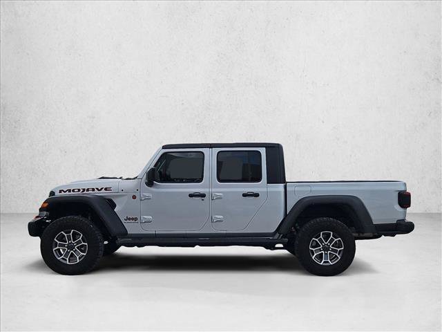 Used 2024 Jeep Gladiator Mojave w/ Steel Bumper Group AWD/4WD image 9
