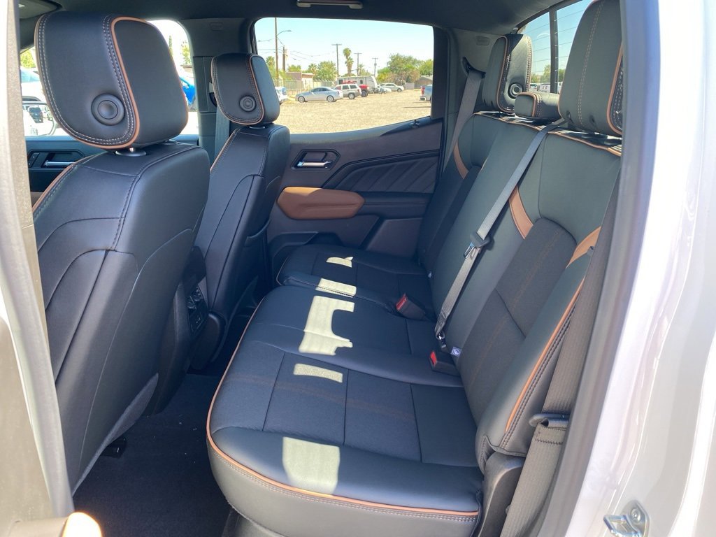 New 2026 GMC Canyon AT4 image 30