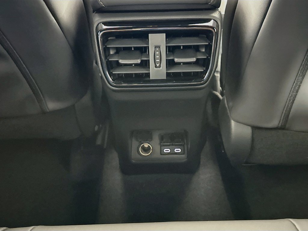 New 2026 Lexus NX 350 F Sport AWD/4WD image 18
