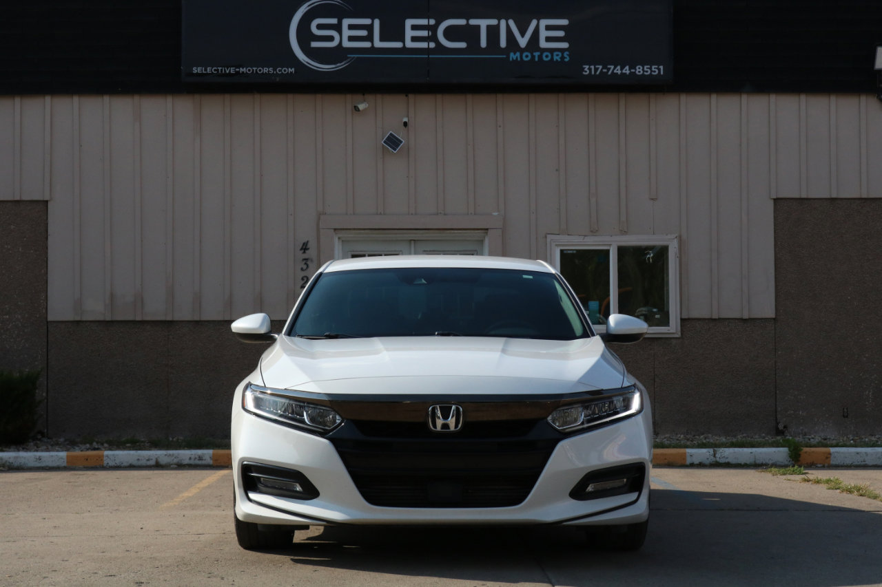 Used 2019 Honda Accord Sport image 2