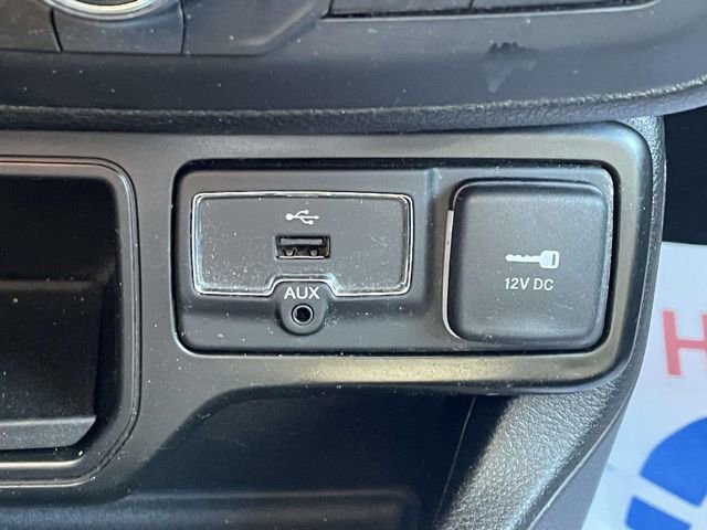 Used 2020 Jeep Renegade Latitude image 28