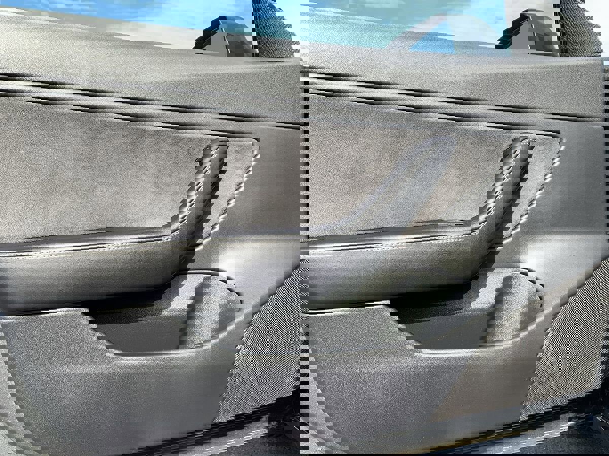 Used 2018 Tesla Model 3 Mid Range image 14