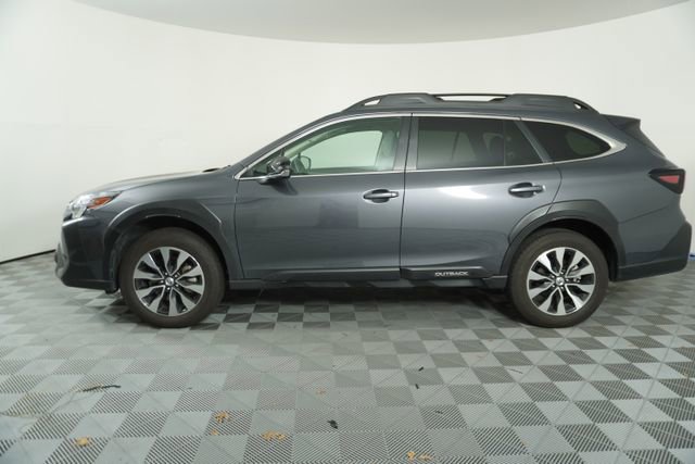 Certified 2025 Subaru Outback Limited image 4