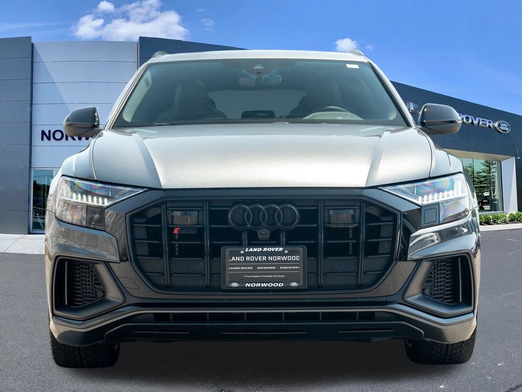 Used 2022 Audi SQ8 Premium Plus w/ Executive Package AWD/4WD image 2