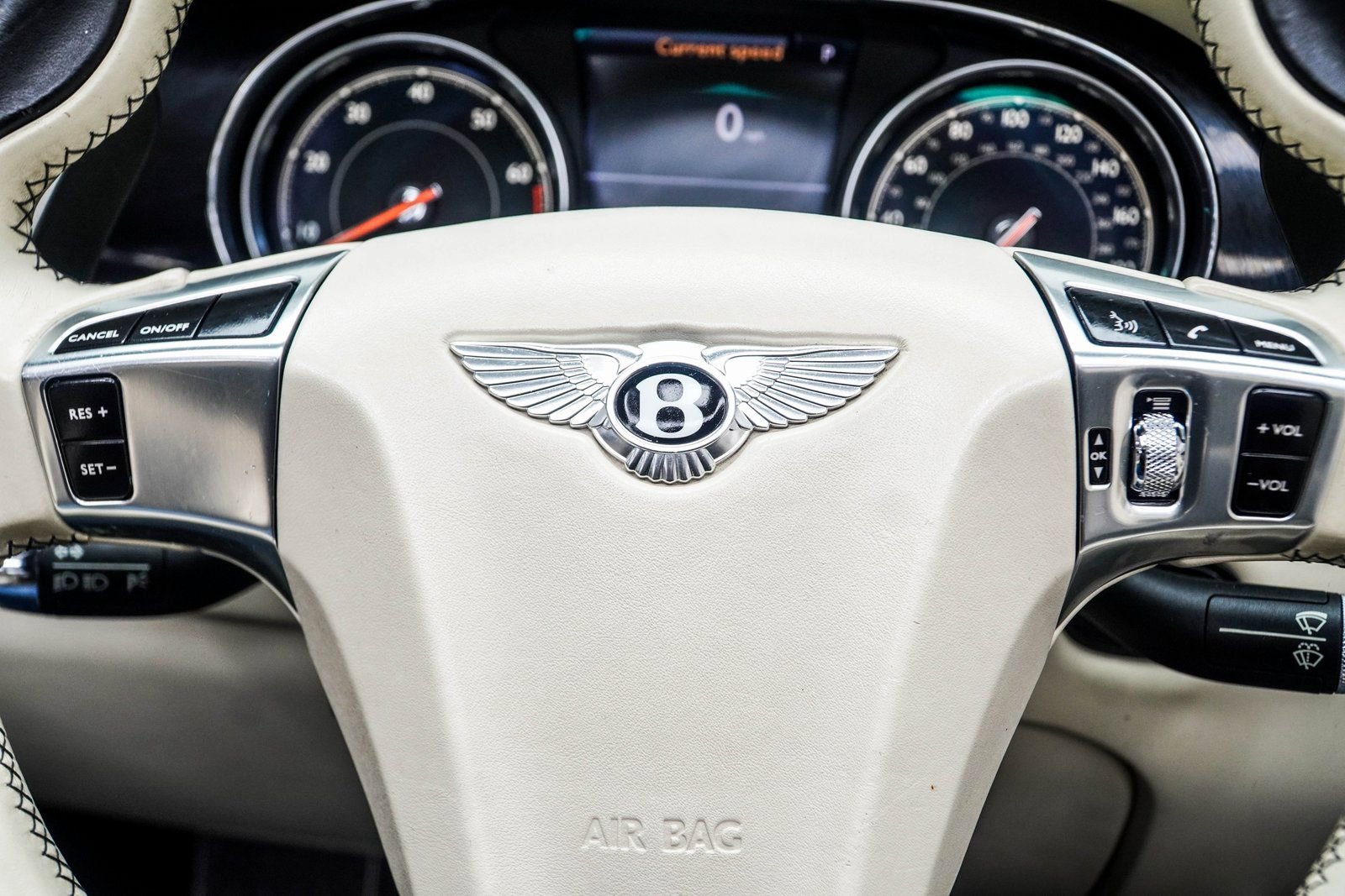 Used 2017 Bentley Continental GT image 29